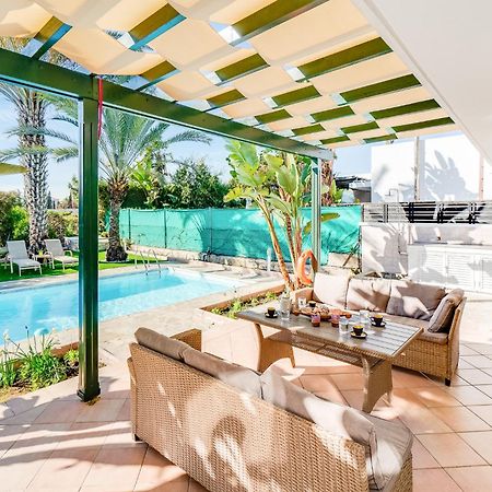 Villa Poseidon Gardens By Ezoria Villas Larnaca Zewnętrze zdjęcie