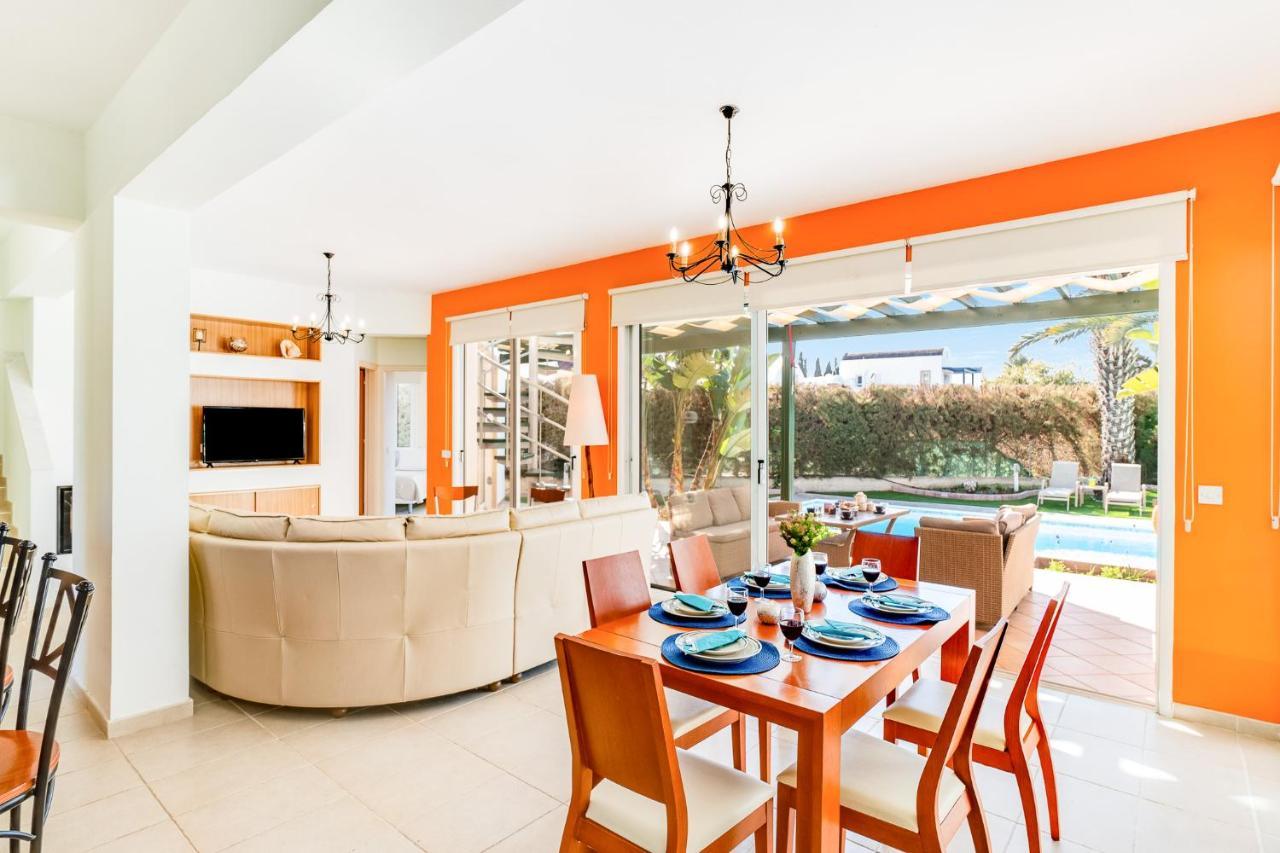 Villa Poseidon Gardens By Ezoria Villas Larnaca Zewnętrze zdjęcie
