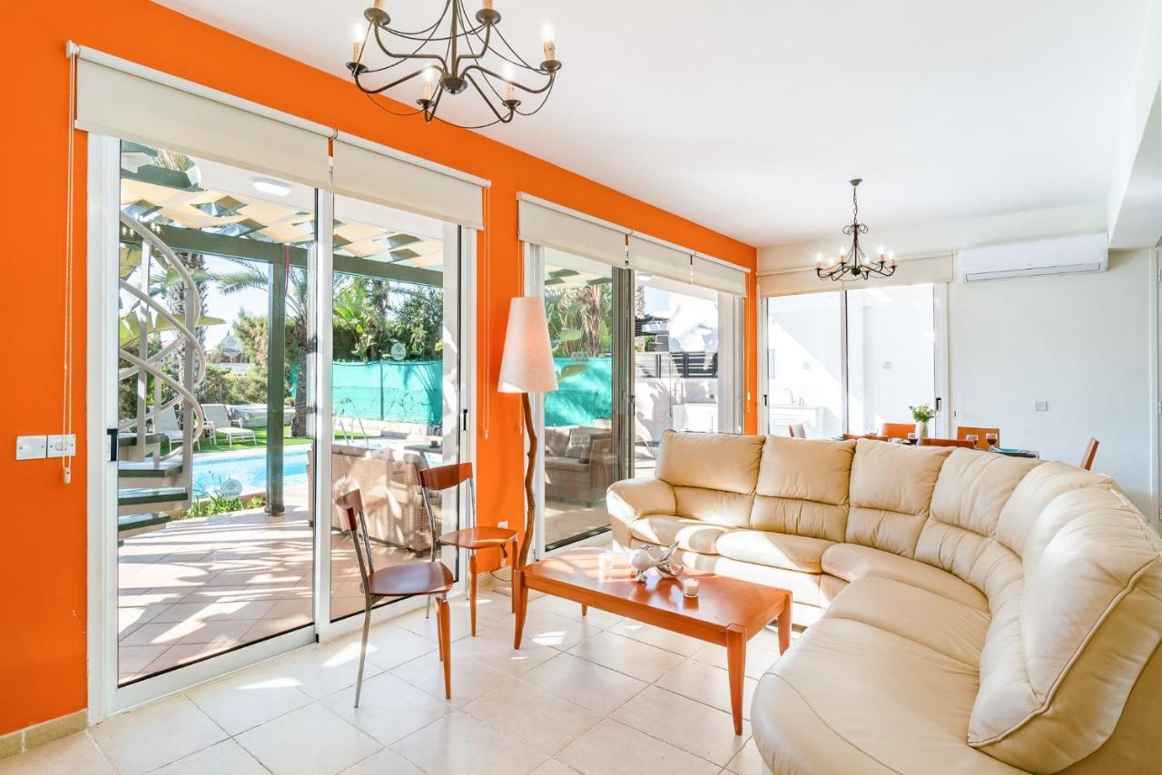 Villa Poseidon Gardens By Ezoria Villas Larnaca Zewnętrze zdjęcie