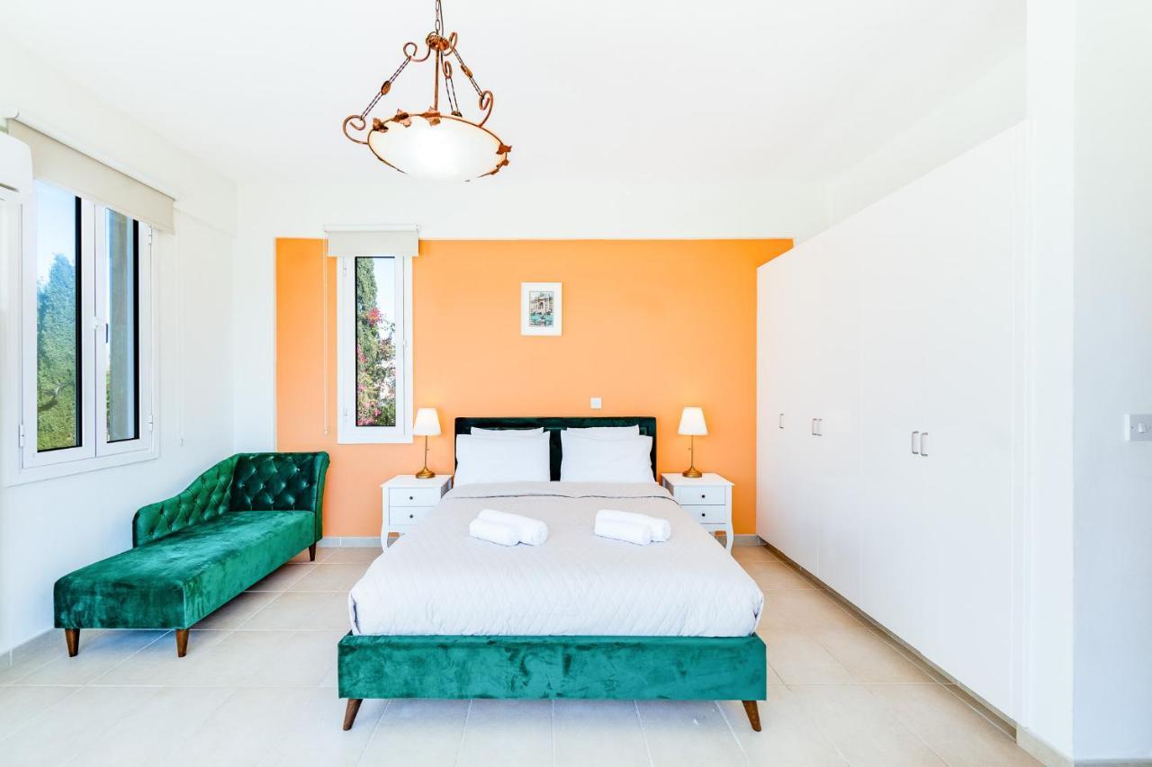Villa Poseidon Gardens By Ezoria Villas Larnaca Zewnętrze zdjęcie