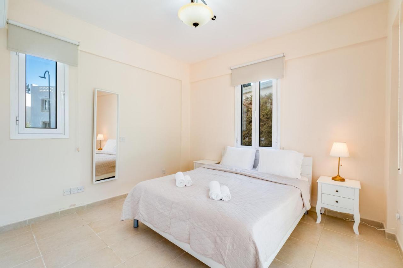 Villa Poseidon Gardens By Ezoria Villas Larnaca Zewnętrze zdjęcie