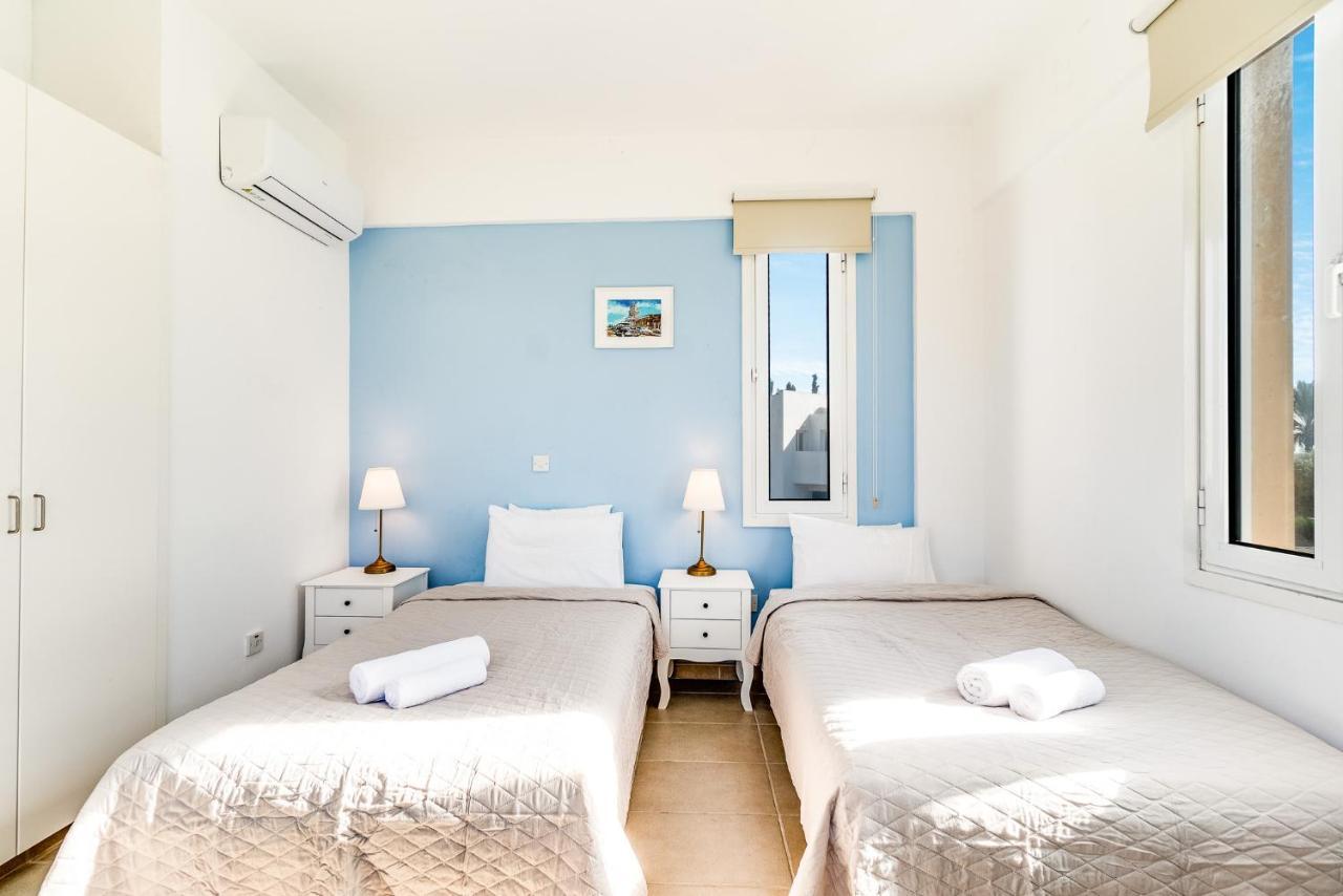 Villa Poseidon Gardens By Ezoria Villas Larnaca Zewnętrze zdjęcie
